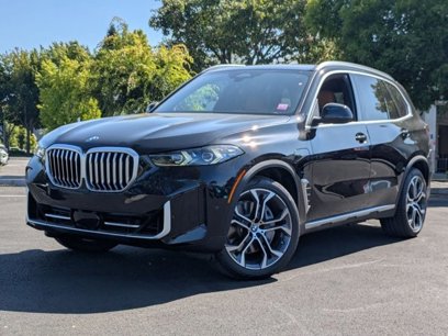 New 2026 BMW X5 xDrive50e w/ Premium Package