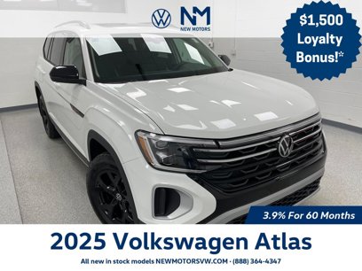 New 2025 Volkswagen Atlas Peak Edition SE