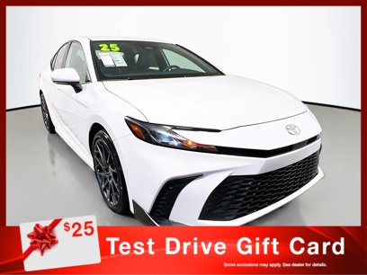 Used 2025 Toyota Camry SE