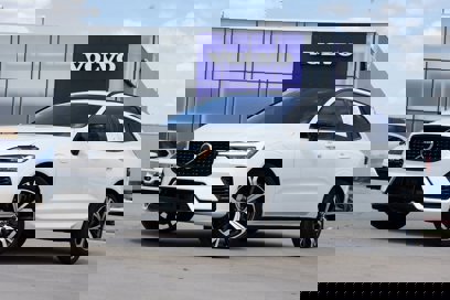 Certified 2022 Volvo XC60 T8 R-Design w/ Climate Package