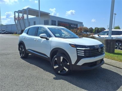 New 2025 Nissan Kicks SR