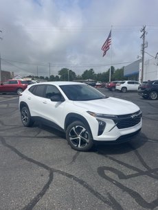 Used 2024 Chevrolet Trax RS w/ Driver Confidence Package