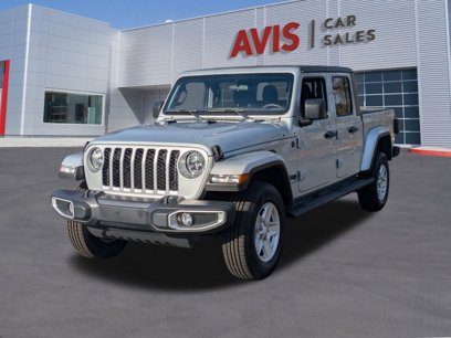 Used 2023 Jeep Gladiator Sport