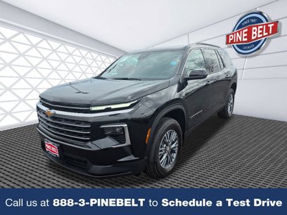 New 2025 Chevrolet Traverse LT