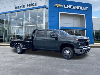 New 2025 Chevrolet Silverado 3500 LT w/ Convenience Package