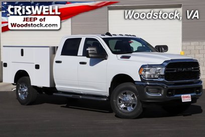 New 2024 RAM 3500 Tradesman w/ Chrome Appearance Group