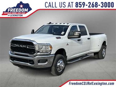 New 2024 RAM 3500 Tradesman w/ Chrome Appearance Group