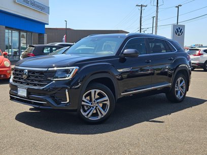 New 2024 Volkswagen Atlas Cross Sport SEL R-Line
