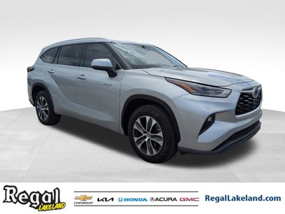 Used 2021 Toyota Highlander XLE
