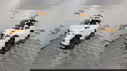 New 2025 Nissan Pathfinder SV