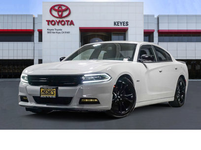 Used 2017 Dodge Charger R/T w/ Navigation & Travel Group