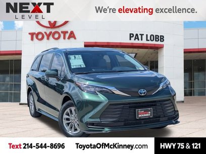 New 2025 Toyota Sienna LE