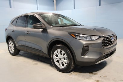 New 2025 Ford Escape Active