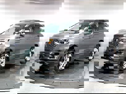 Used 2024 Ford Edge SEL w/ Convenience Package