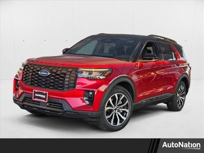 New 2025 Ford Explorer ST-Line w/ Premium Package