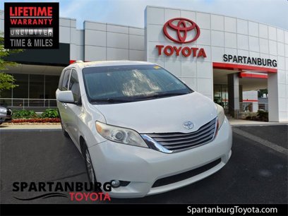 Used 2015 Toyota Sienna XLE Premium
