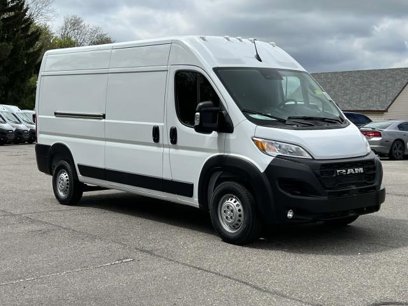 New 2025 RAM ProMaster 2500 w/ Convenience Group