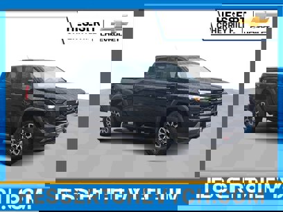 Used 2023 Chevrolet Colorado Z71 w/ Z71 Convenience Package 2