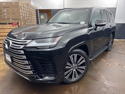 New 2025 Lexus LX 600 4WD w/ Luxury Package