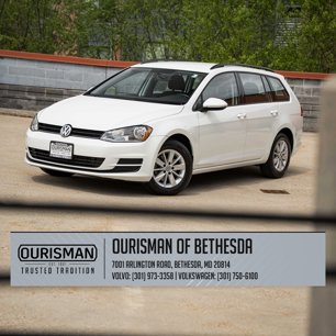 Used 2017 Volkswagen Golf SE