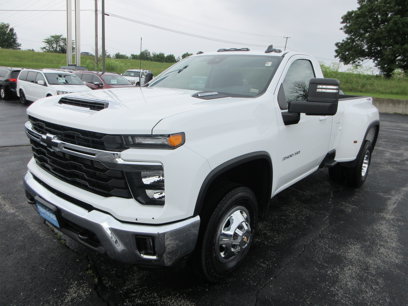 Certified 2024 Chevrolet Silverado 3500 LT w/ Convenience Package