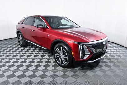 New 2025 Cadillac Lyriq Luxury