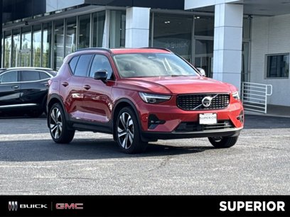 Used 2025 Volvo XC40 B5 Plus w/ Protection Package Premier