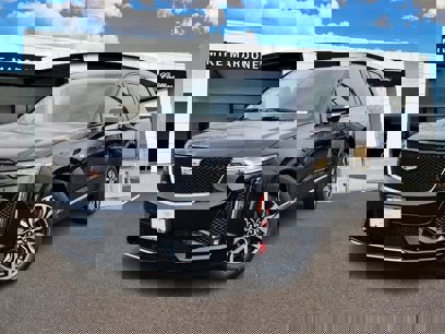 New 2025 Cadillac XT6 Sport w/ Technology Package