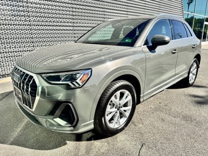 Certified 2024 Audi Q3 2.0T Premium