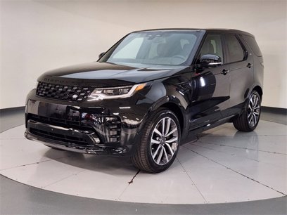New 2024 Land Rover Discovery Dynamic SE