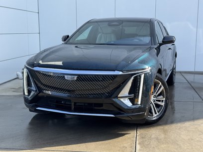 New 2025 Cadillac Lyriq Luxury