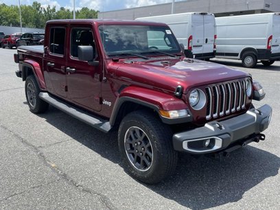 Used 2022 Jeep Gladiator Overland w/ Popular Equipment Package