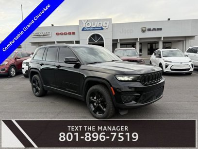 Used 2023 Jeep Grand Cherokee Altitude