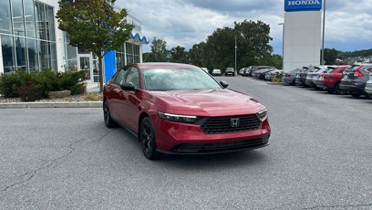 New 2025 Honda Accord SE