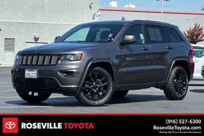 Used 2018 Jeep Grand Cherokee Altitude
