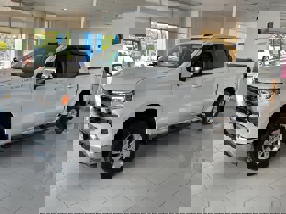 New 2025 Chevrolet Silverado 1500 LT