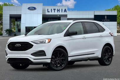 Used 2024 Ford Edge SE w/ Black Appearance Package
