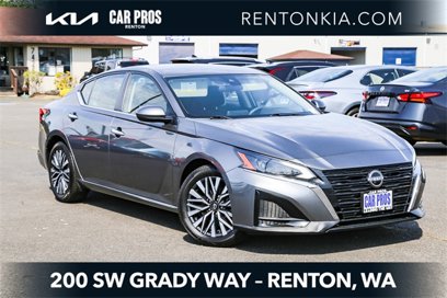 Used 2023 Nissan Altima 2.5 SV