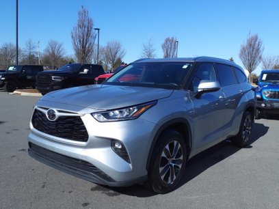 Used 2020 Toyota Highlander XLE