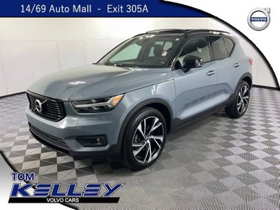 Certified 2022 Volvo XC40 T5 R-Design w/ Climate Package