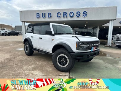 New 2024 Ford Bronco Badlands w/ Sasquatch Package