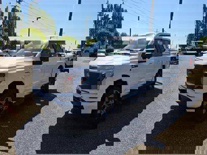 New 2025 Ford F150 Lightning XLT