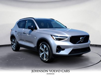New 2026 Volvo XC40 B5 Plus w/ Protection Package Premier