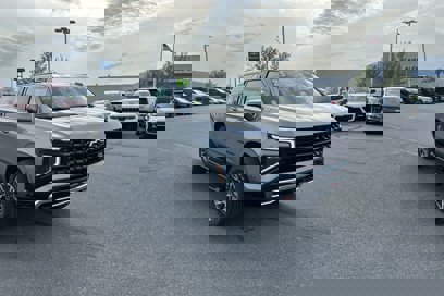 New 2025 Chevrolet Suburban Z71 w/ Comfort Package