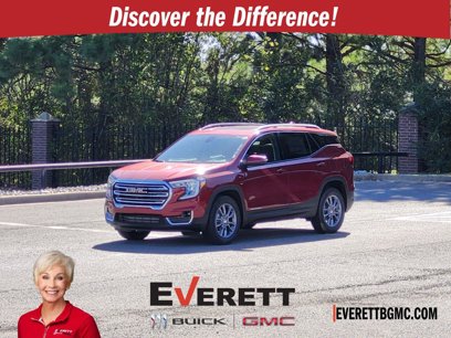 New 2024 GMC Terrain SLT w/ Infotainment Package II