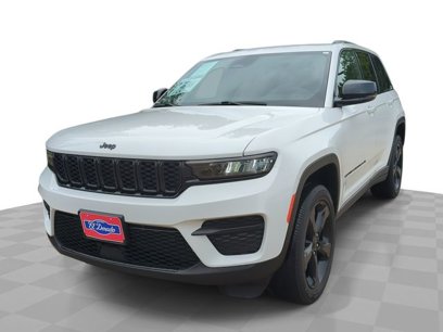 Used 2023 Jeep Grand Cherokee Altitude