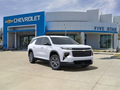New 2025 Chevrolet Traverse LT w/ Driver Confidence Package