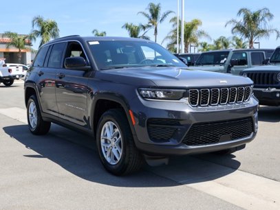 New 2025 Jeep Grand Cherokee Laredo X w/ Luxury Tech Group I