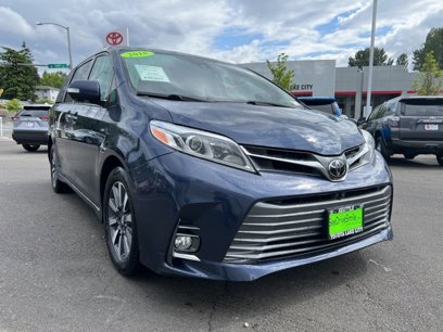 Used 2018 Toyota Sienna Limited Premium