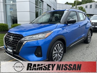 Used 2024 Nissan Kicks SR